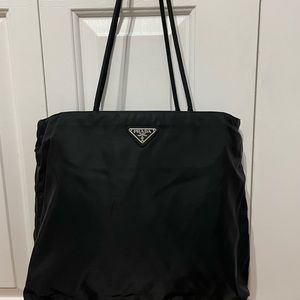 ✨Prada✨Nylon✨Tote✨Bag✨